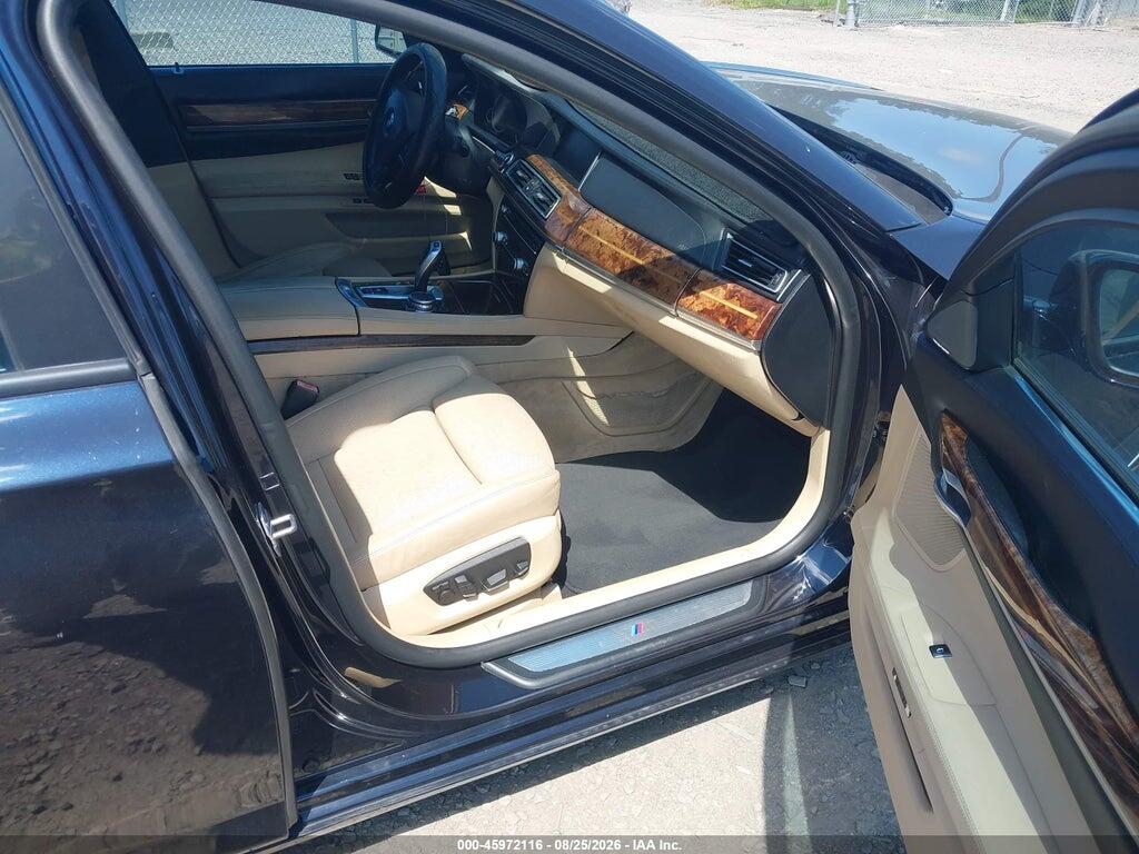 WBAYE4C50FD946908 2015 BMW 740LI photo no. 5