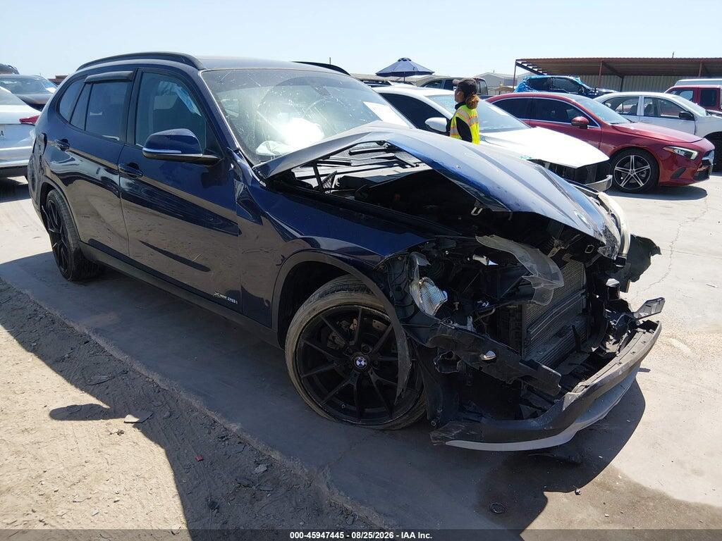 2015 BMW X1 WBAVL1C52FVY29624
