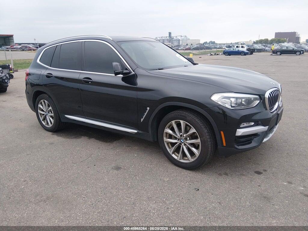 2018 BMW X3 5UXTR9C58JLD70225