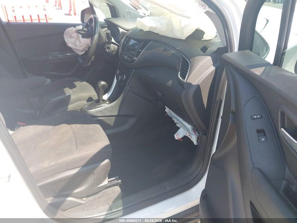 3GNCJKSB1KL383433 2019 CHEVROLET TRAX photo no. 5