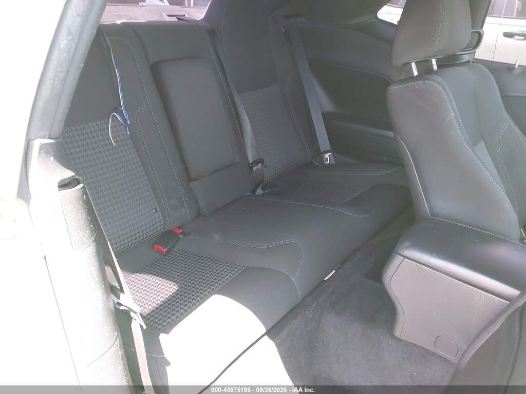 2C3CDZAG6HH592646 2017 DODGE CHALLENGER photo no. 8