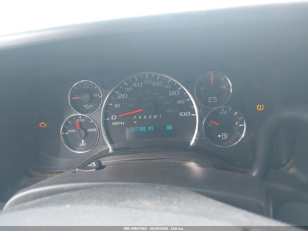 1GCWGGFF2F1220429 2015 CHEVROLET EXPRESS 2500 photo no. 7