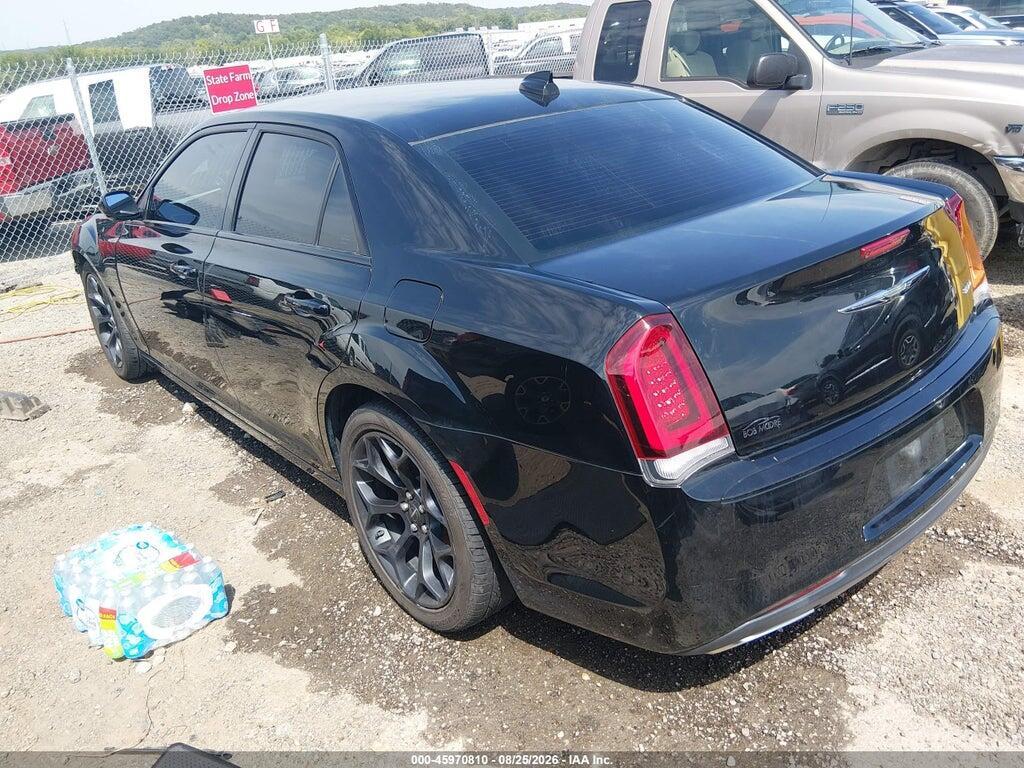 2C3CCAAG6KH614298 2019 CHRYSLER 300 photo no. 3