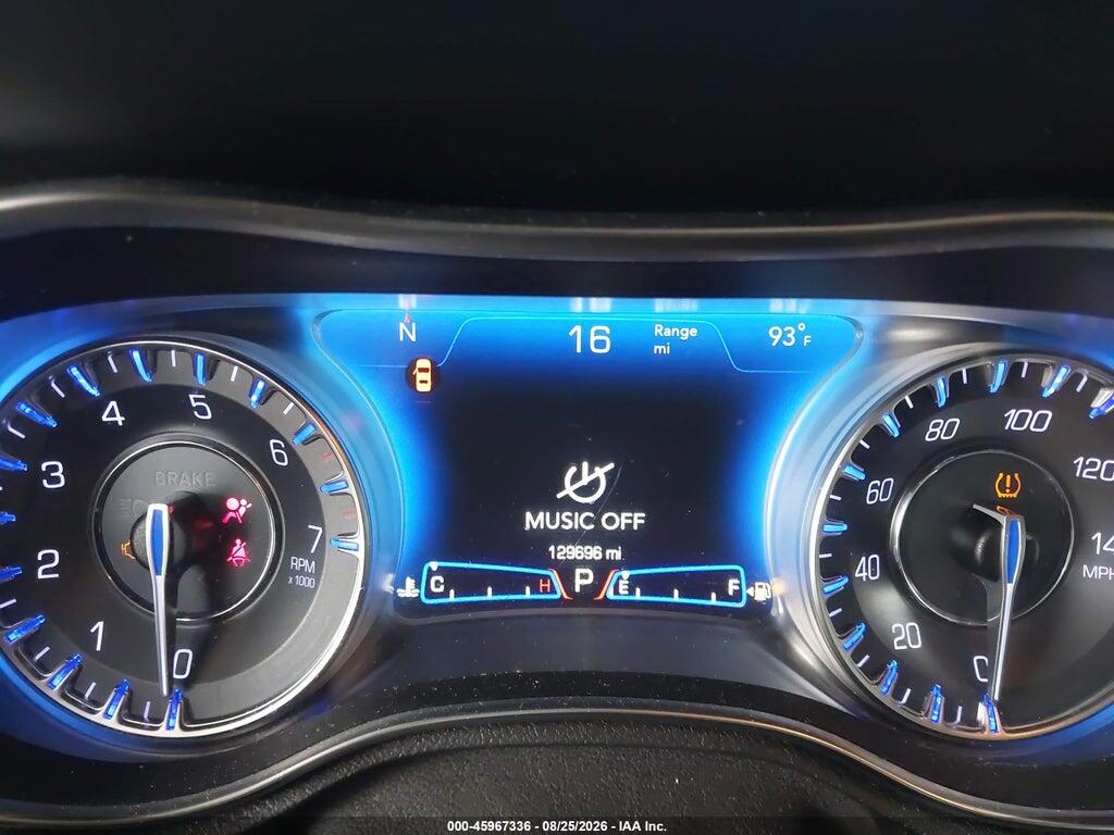 2C3CCAAG8KH710966 2019 CHRYSLER 300 photo no. 7
