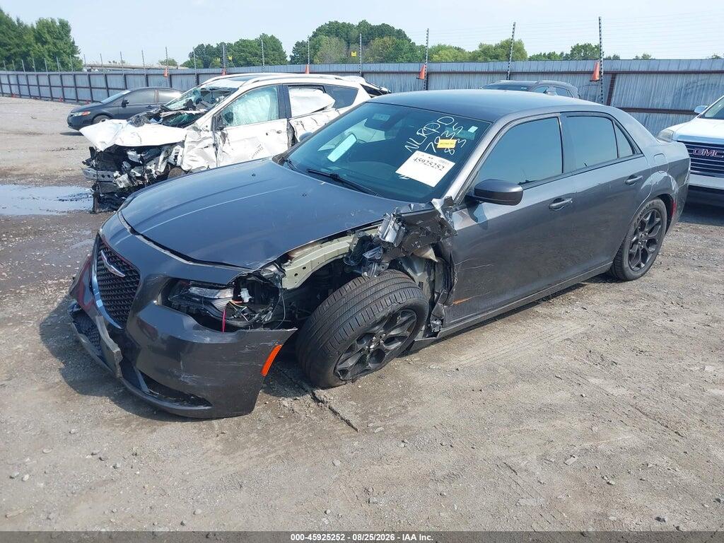 2C3CCAGG5KH586467 2019 CHRYSLER 300 photo no. 2