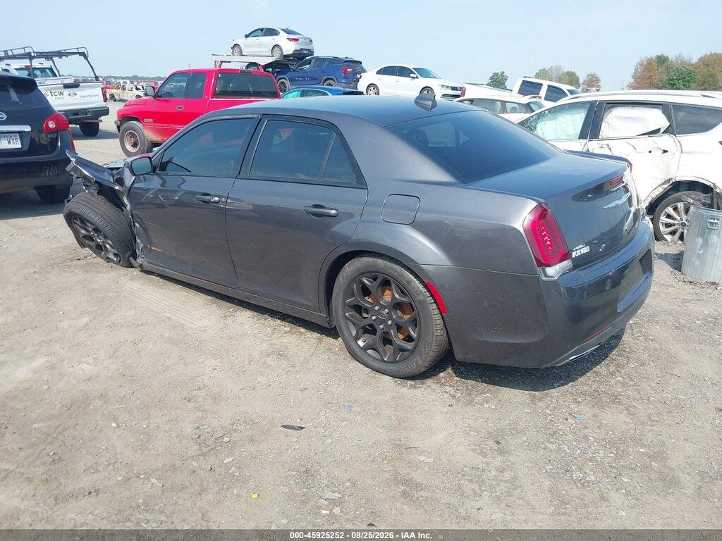 2C3CCAGG5KH586467 2019 CHRYSLER 300 photo no. 3