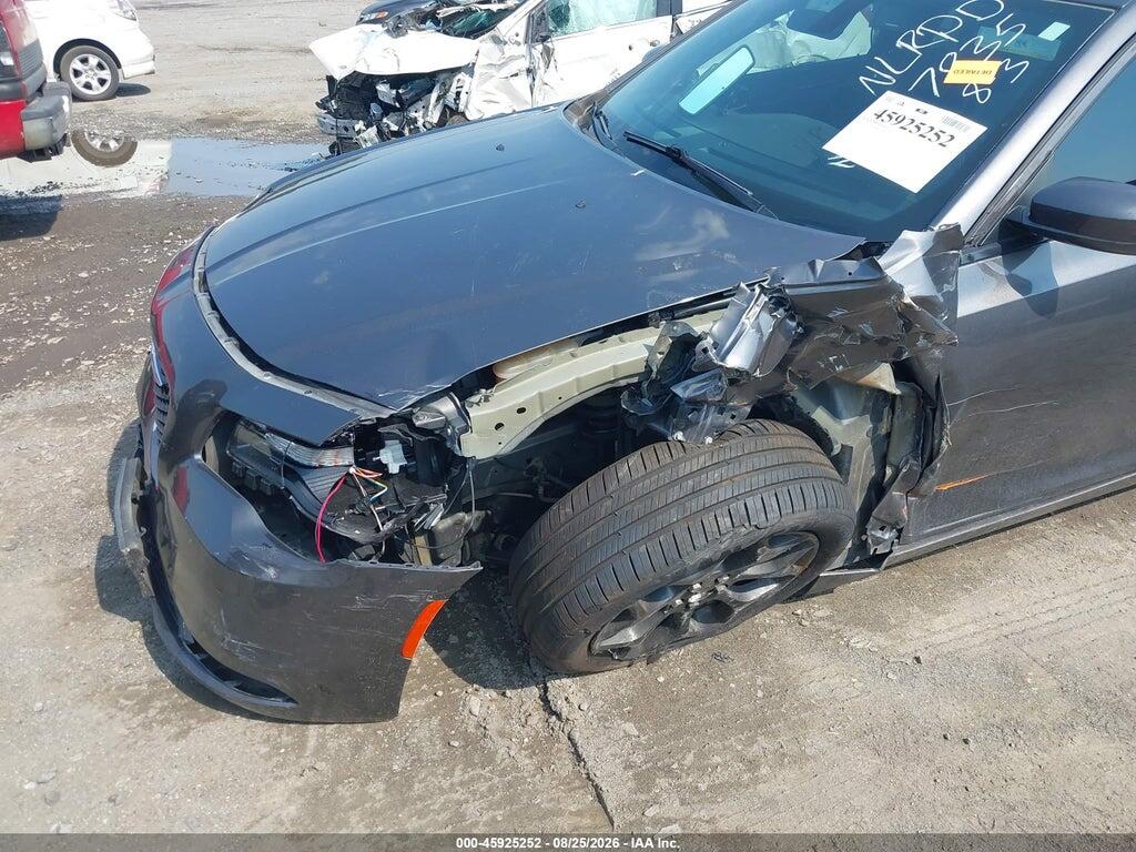 2C3CCAGG5KH586467 2019 CHRYSLER 300 photo no. 6
