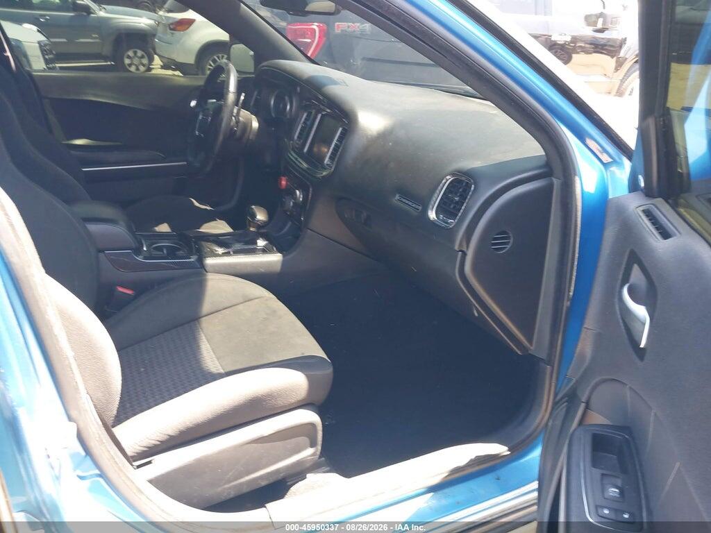 2C3CDXCT5KH548725 2019 DODGE CHARGER photo no. 5