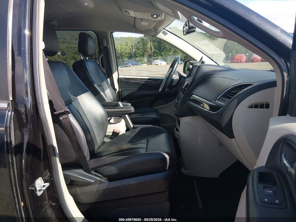 2C4RC1BG9GR148632 2016 CHRYSLER TOWN & COUNTRY photo no. 5