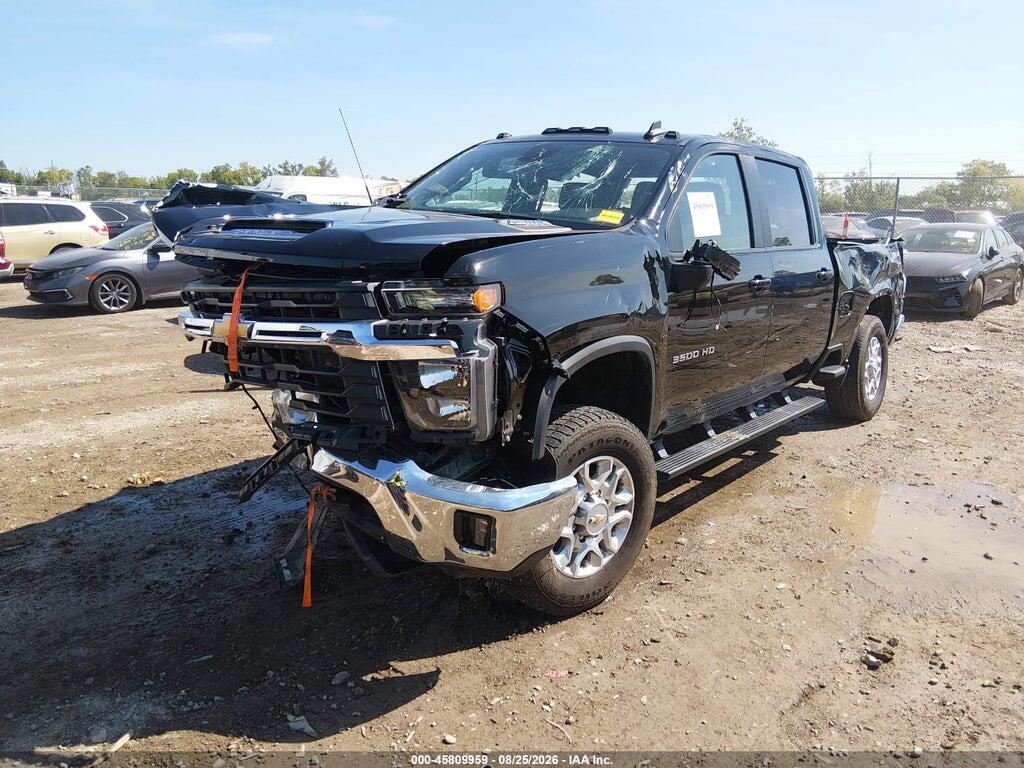 2GC4YTE70R1146885 2024 CHEVROLET SILVERADO 3500HD photo no. 2