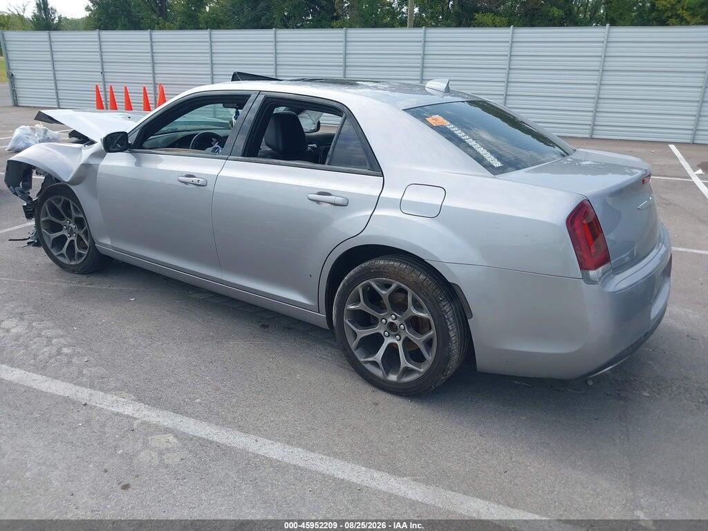 2C3CCABG1JH301415 2018 CHRYSLER 300 photo no. 3