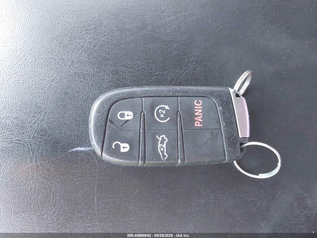 2C3CCARG1FH792887 2015 CHRYSLER 300 photo no. 11