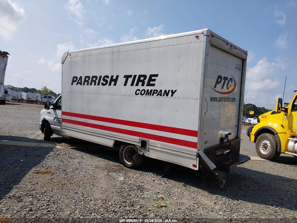 1FDXE4FN4RDD33717 2024 FORD E-450 CUTAWAY photo no. 3