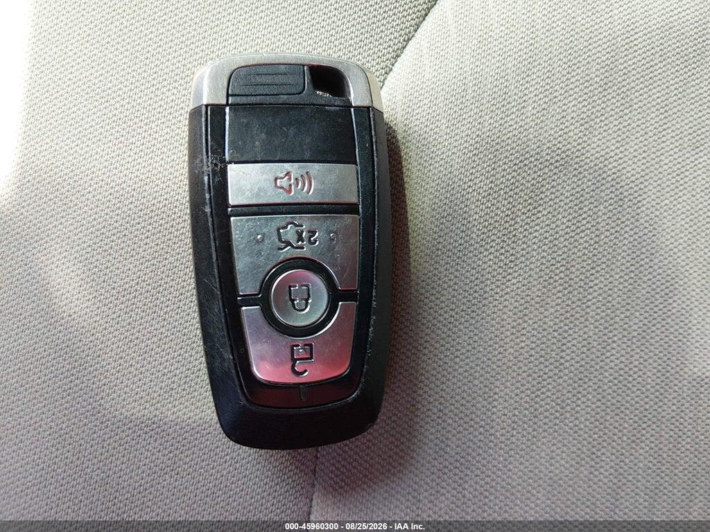 3FA6P0HD3LR258875 2020 FORD FUSION photo no. 10