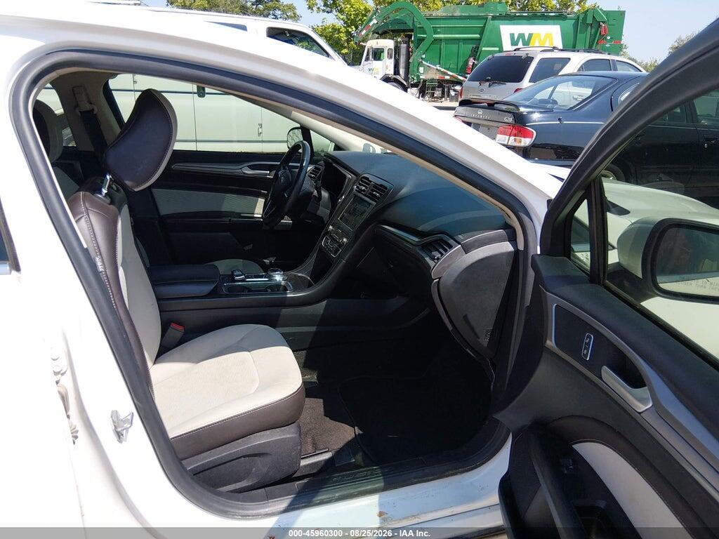 3FA6P0HD3LR258875 2020 FORD FUSION photo no. 4