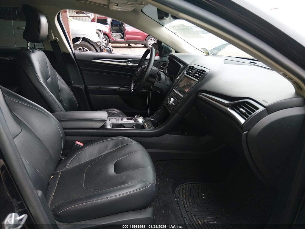 3FA6P0SU4KR111035 2019 FORD FUSION ENERGI photo no. 5