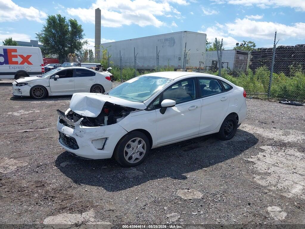 3FADP4AJ7DM113657 2013 FORD FIESTA photo no. 2