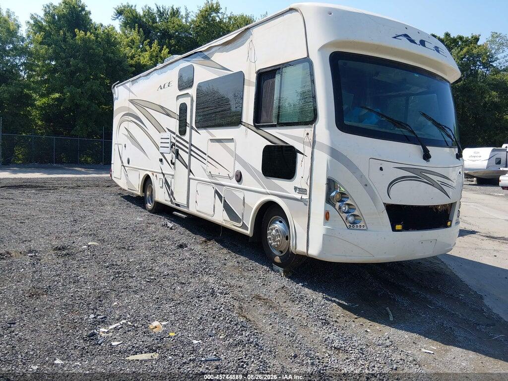 2018 FORD F53 1F65F5DY5J0A08021