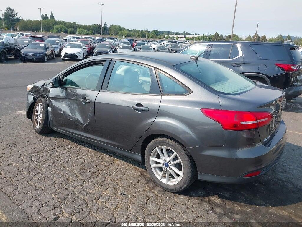 1FADP3F26FL232588 2015 FORD FOCUS photo no. 3