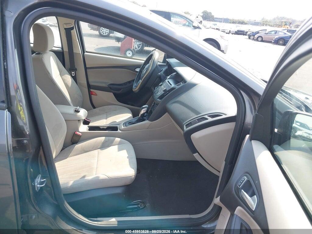 1FADP3F26FL232588 2015 FORD FOCUS photo no. 5
