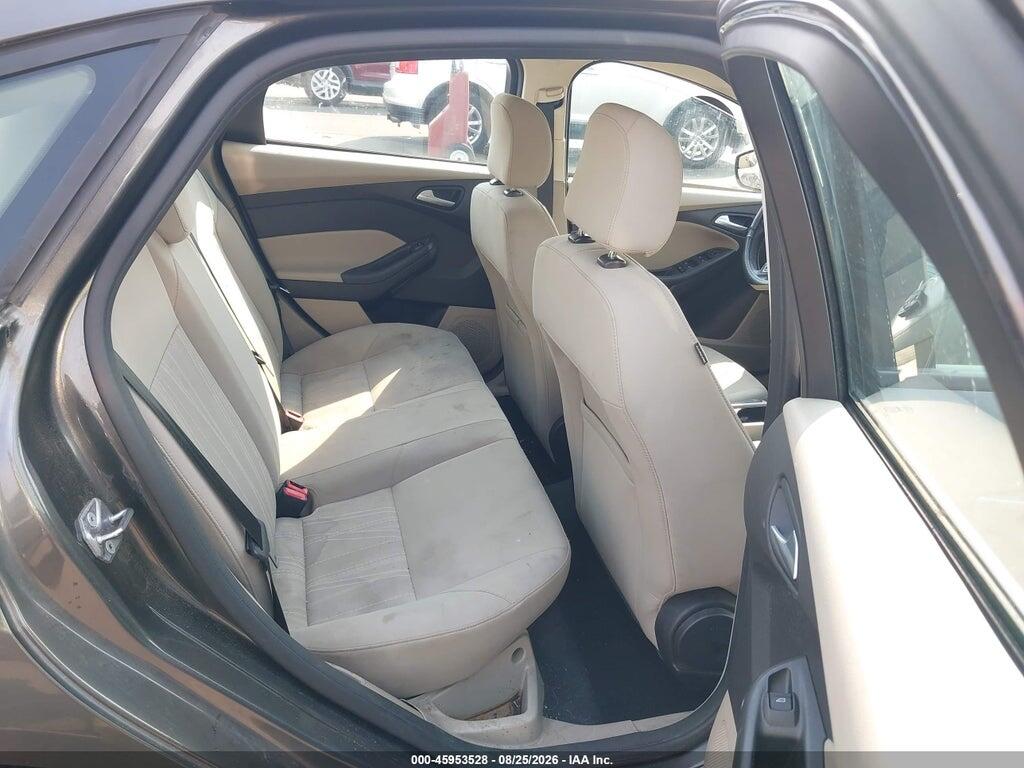 1FADP3F26FL232588 2015 FORD FOCUS photo no. 8