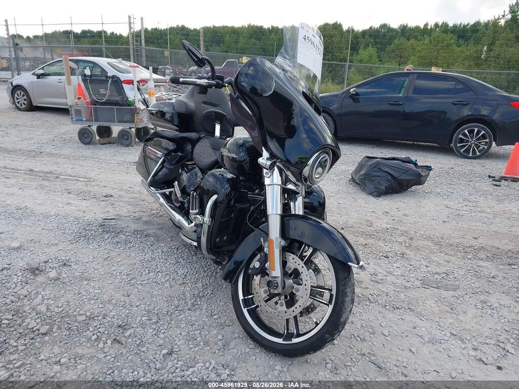 2019 HARLEY-DAVIDSON FLHX 1HD1KBC13KB666838