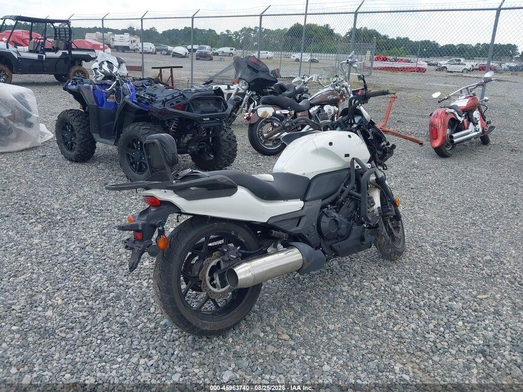 JH2RC690XEK000613 2014 HONDA CTX700 photo no. 4