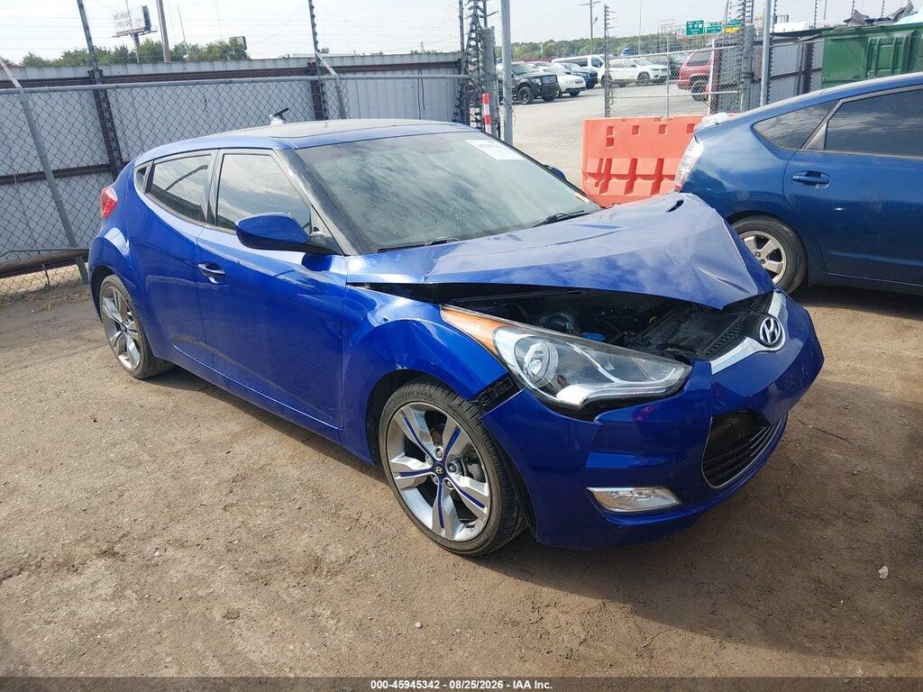 2013 HYUNDAI VELOSTER KMHTC6AD3DU158657
