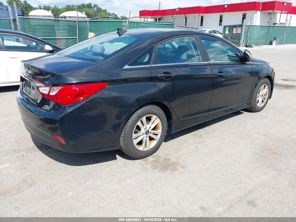 5NPEB4AC3EH946913 2014 HYUNDAI SONATA photo no. 4