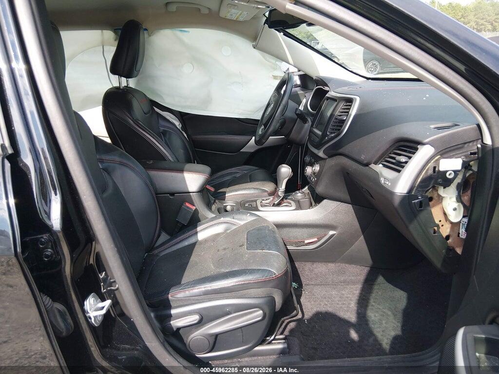 1C4PJMBS8HD217236 2017 JEEP CHEROKEE photo no. 5
