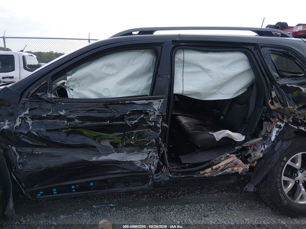 1C4PJMBS8HD217236 2017 JEEP CHEROKEE photo no. 6