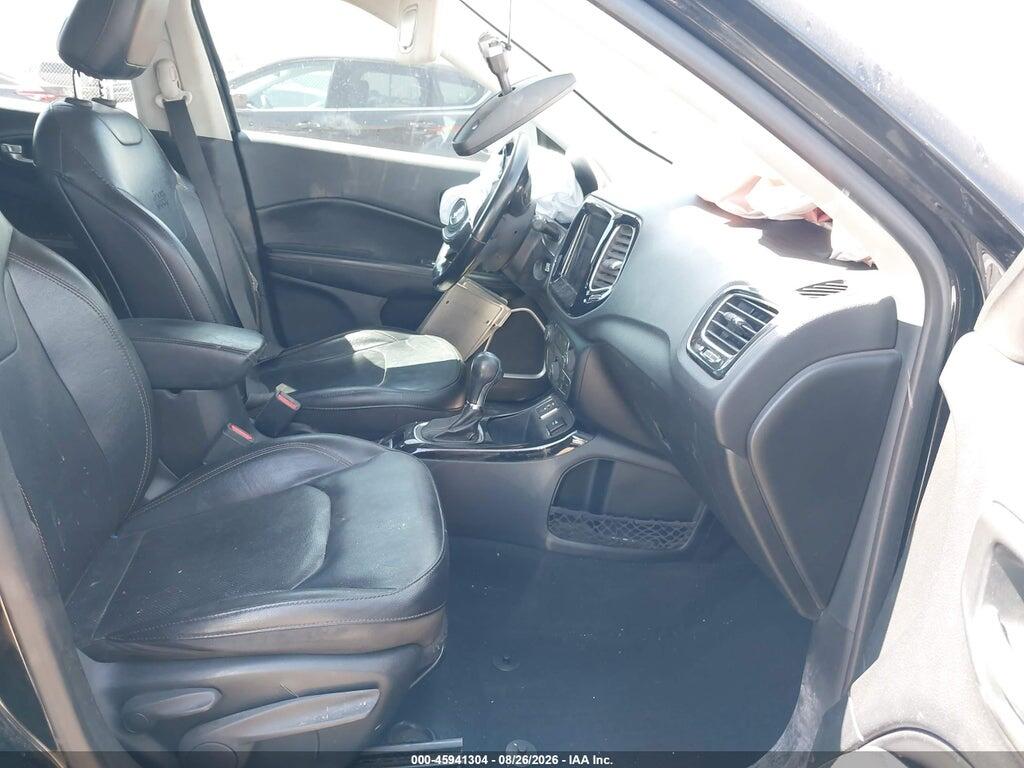 3C4NJCCB6LT211132 2020 JEEP COMPASS photo no. 5