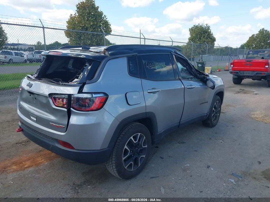 3C4NJDDB6MT571698 2021 JEEP COMPASS photo no. 4