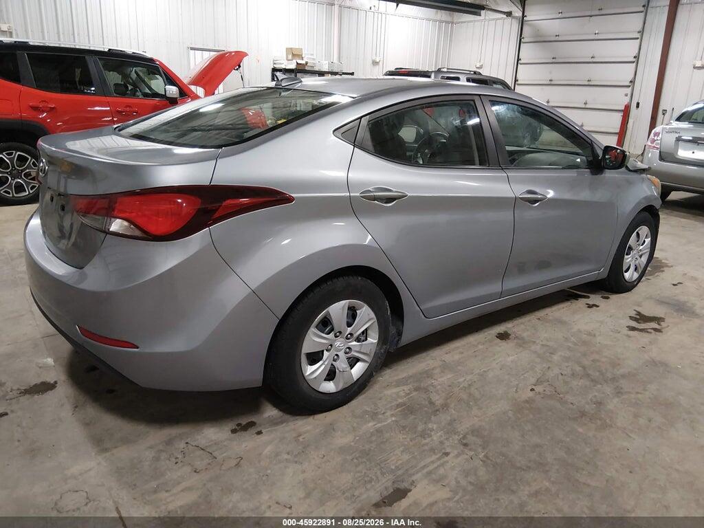 5NPDH4AE9GH785403 2016 HYUNDAI ELANTRA photo no. 4