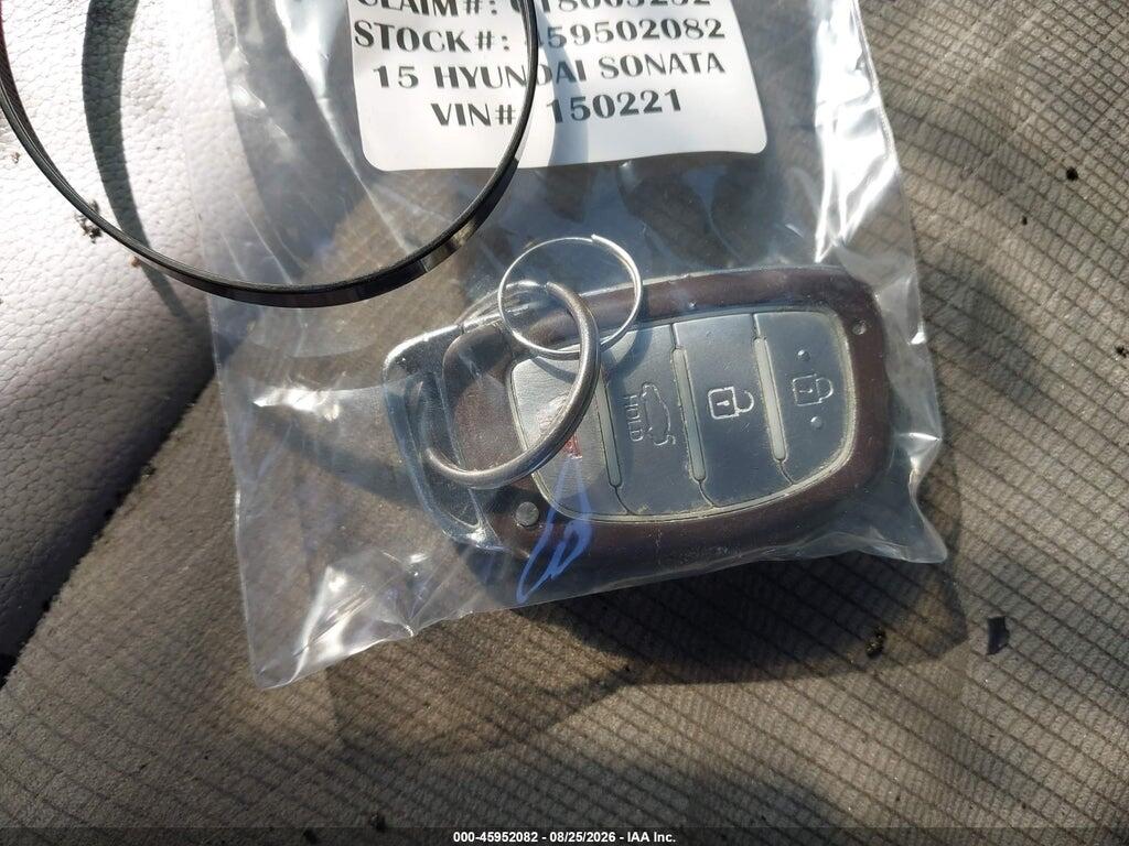 5NPE34AF3FH150221 2015 HYUNDAI SONATA photo no. 11