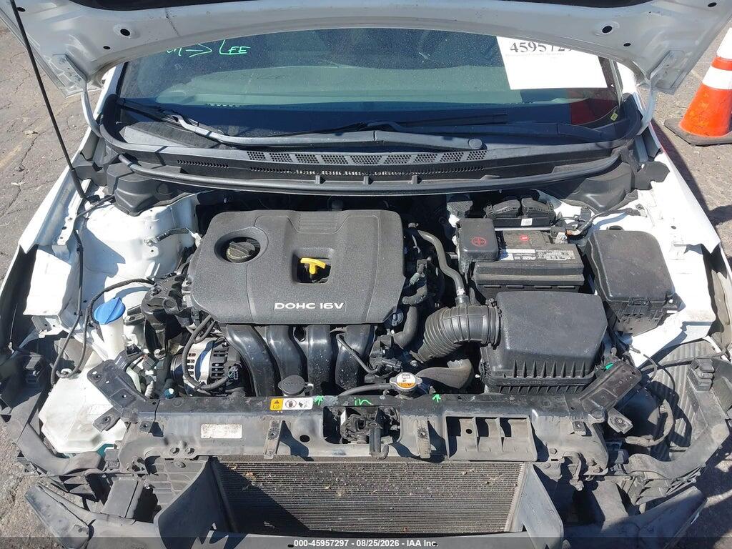 3KPFK4A77HE013421 2017 KIA FORTE photo no. 10