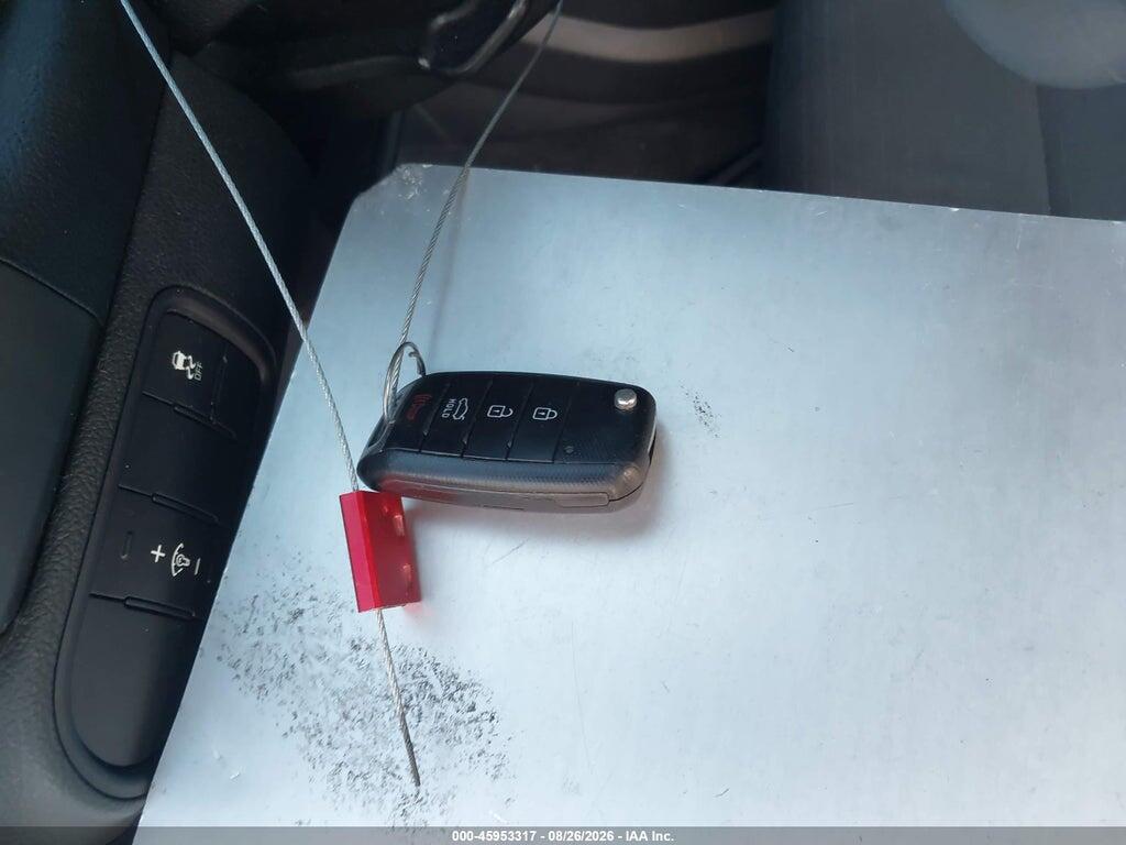 3KPFL4A73HE029919 2017 KIA FORTE photo no. 11