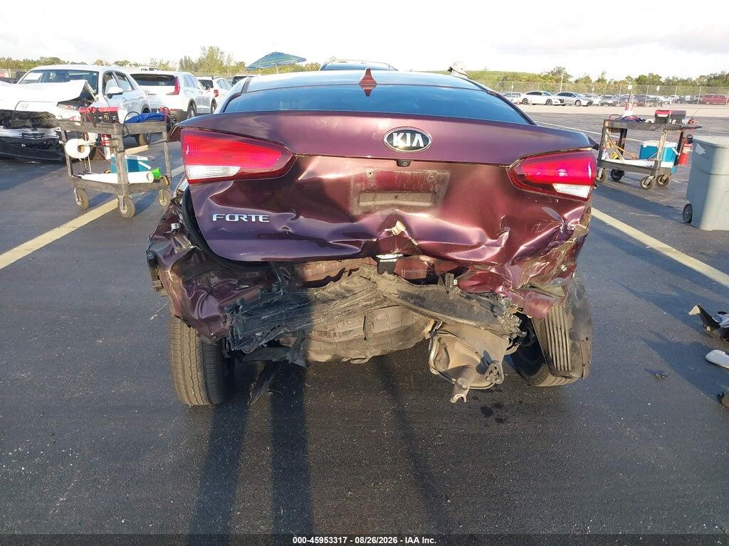 3KPFL4A73HE029919 2017 KIA FORTE photo no. 6