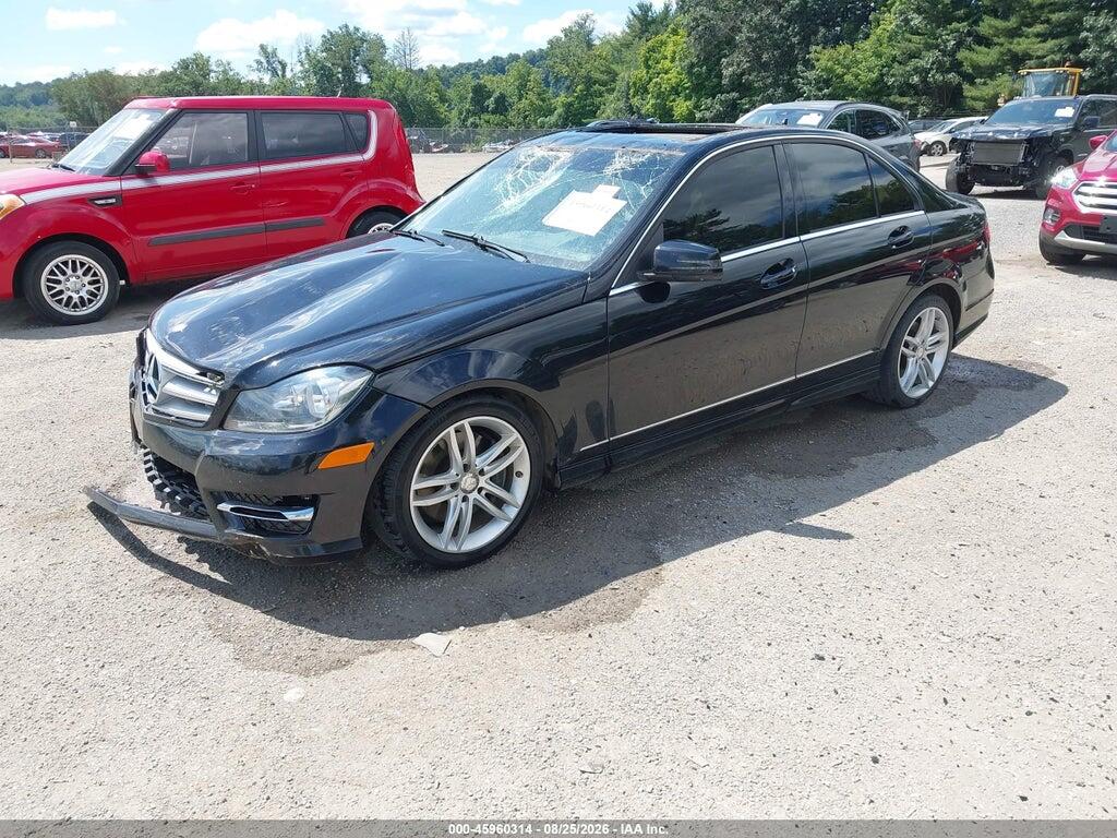 WDDGF8AB8DR285727 2013 MERCEDES-BENZ C 300 photo no. 2