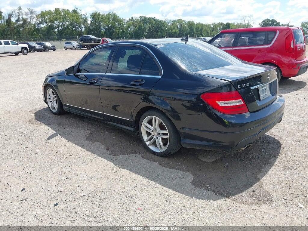 WDDGF8AB8DR285727 2013 MERCEDES-BENZ C 300 photo no. 3