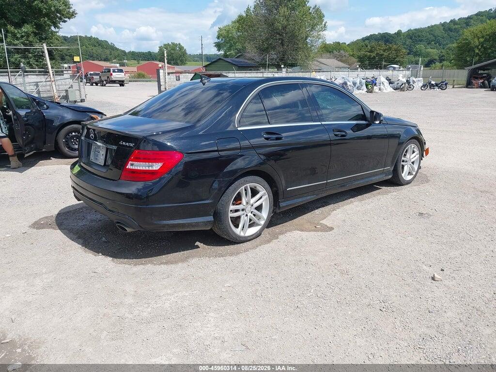 WDDGF8AB8DR285727 2013 MERCEDES-BENZ C 300 photo no. 4