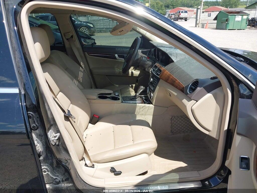 WDDGF8AB8DR285727 2013 MERCEDES-BENZ C 300 photo no. 5