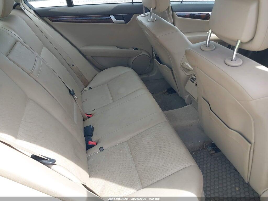 WDDGF4HB3DA830083 2013 MERCEDES-BENZ C 250 photo no. 8