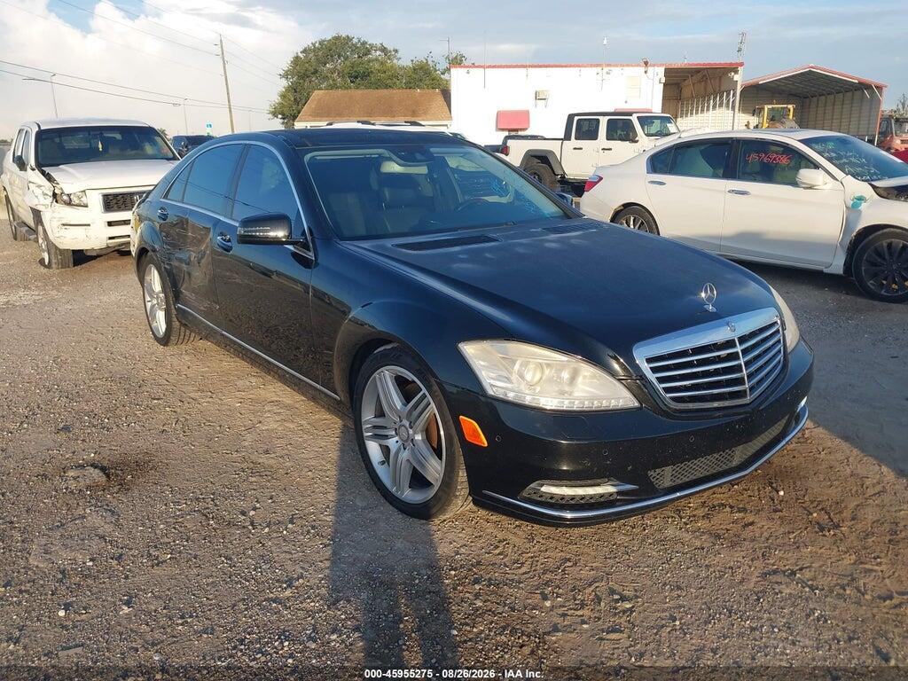 2013 MERCEDES-BENZ S 550 WDDNG9EB5DA525190
