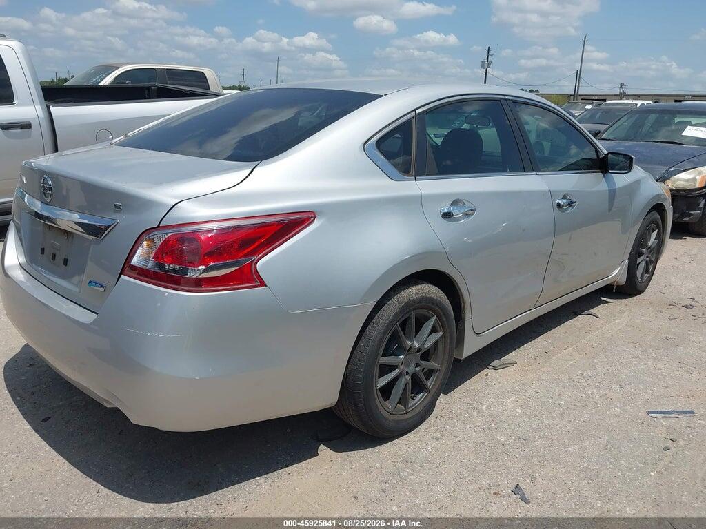 1N4AL3AP0DN557966 2013 NISSAN ALTIMA photo no. 4