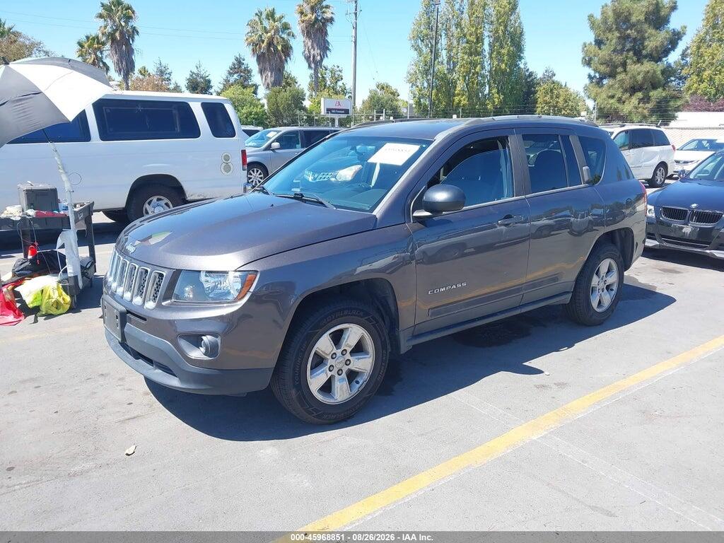 1C4NJCBA1FD325901 2015 JEEP COMPASS photo no. 2