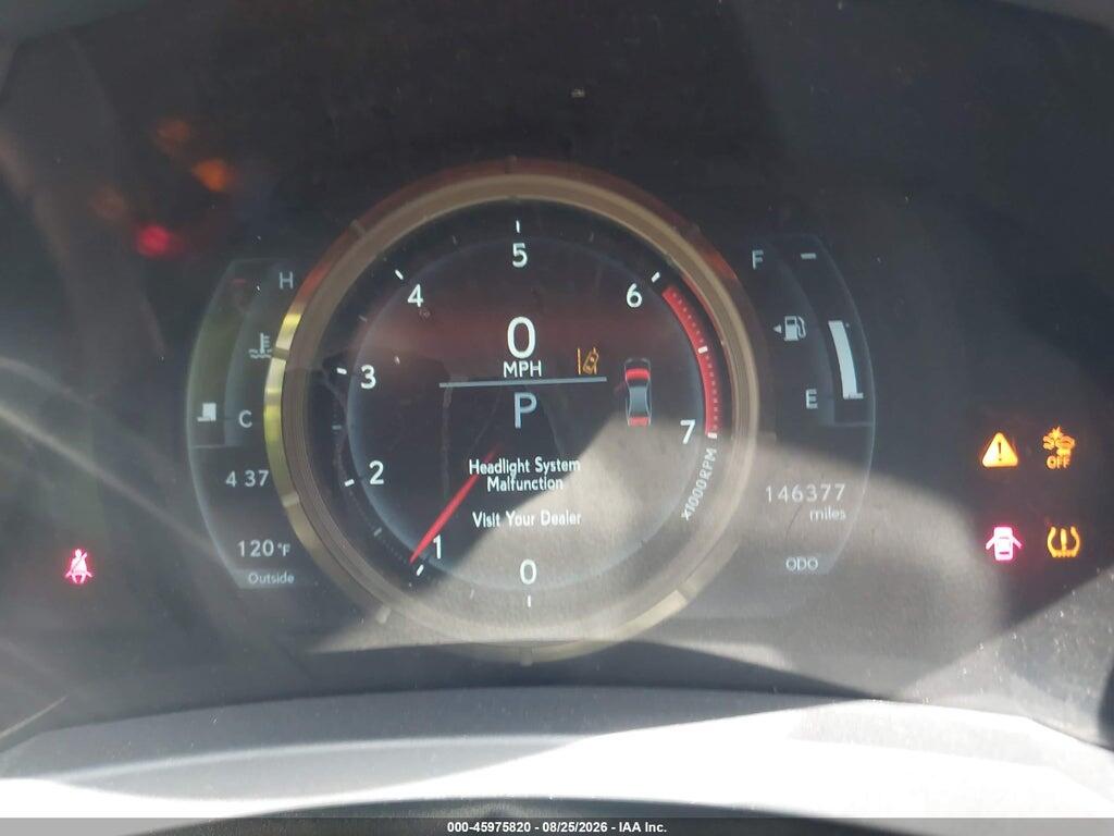 JTHBA1D24H5039470 2017 LEXUS IS 200T photo no. 7