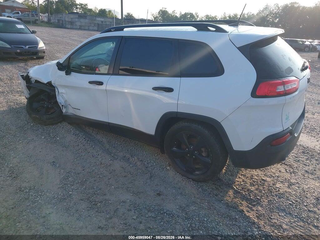 1C4PJLCB4JD544554 2018 JEEP CHEROKEE photo no. 3