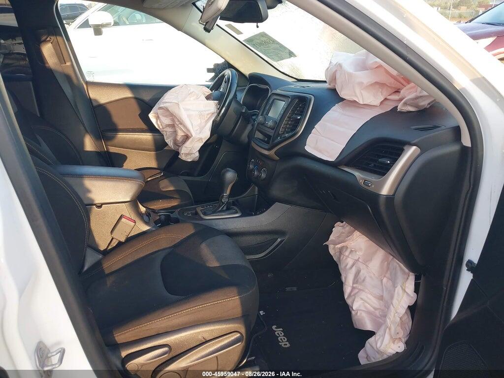 1C4PJLCB4JD544554 2018 JEEP CHEROKEE photo no. 5