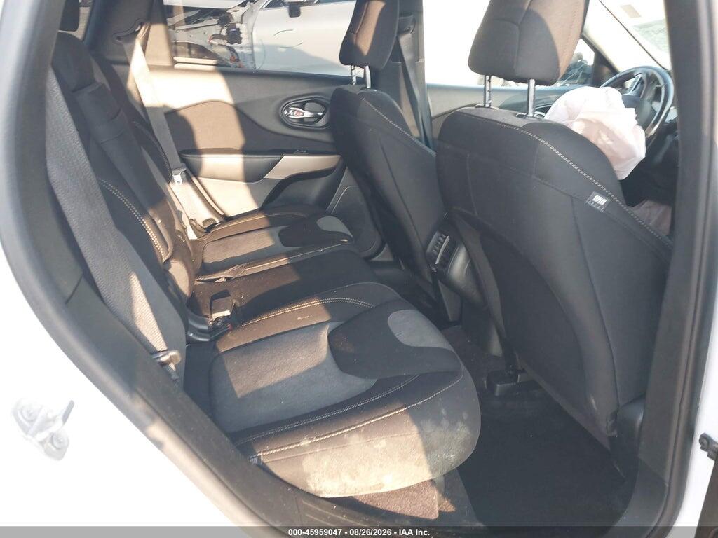 1C4PJLCB4JD544554 2018 JEEP CHEROKEE photo no. 8